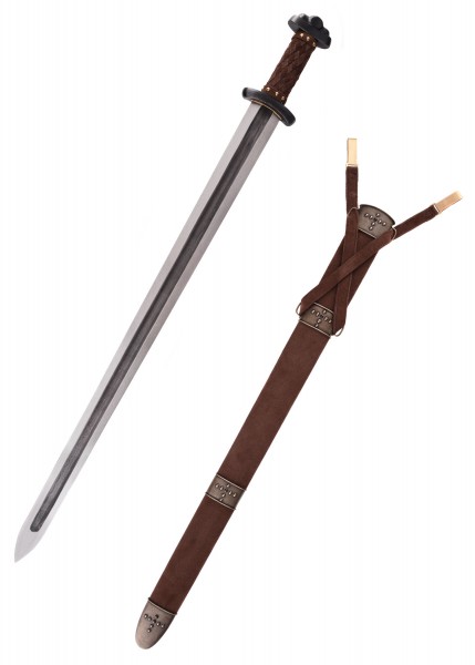 Das Wikinger-Schwert Godfred mit Damaststahlklinge und reich verziertem, braunem Lederscheiden. Die gerade, zweischneidige Klinge und der kunstvolle, strukturierte Griff machen es zu einem echten Sammlerstück.