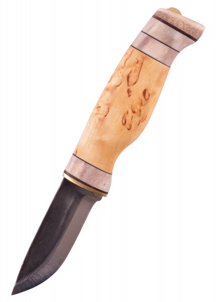 Das Lappland-Messer Lappipuukko von Wood-Jewel zeigt eine beeindruckende Handwerkskunst. Es verfügt über eine scharfe Klinge und einen ergonomischen Griff aus Birkenholz und Rentierhorn. Ideal für Outdoor-Abenteuer und echte Naturliebhaber.
