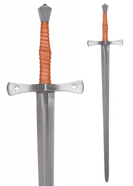 Mittelalterliches Schwert aus dem 15. Jahrhundert für Schaukampf. Es hat eine breite Klinge, einen langen Griff mit braunem Leder umwickelt und ein besonders stilvolles Parier mit kreuzförmigen Ausschnitten. Ideal für Training und Darstellungen.